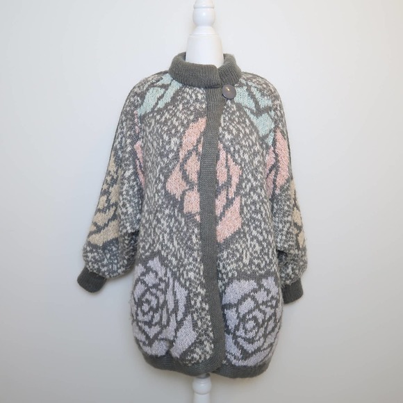 Vintage Sweaters - Vintage 80s grey and pink rose floral slouchy dolman sleeve cardigan sweater S
